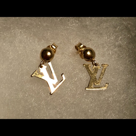 SOLD New Real 18K gold LV Design. - Picture 2 of 5